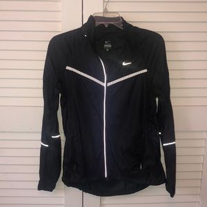 Nike windbreaker